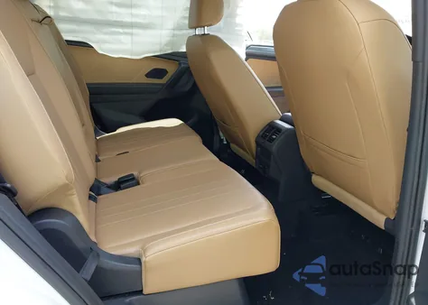 2022 Volkswagen Tiguan 2.0T Se R-Line Black from USA, damaged, VIN 3VVCB7AX5NM138604